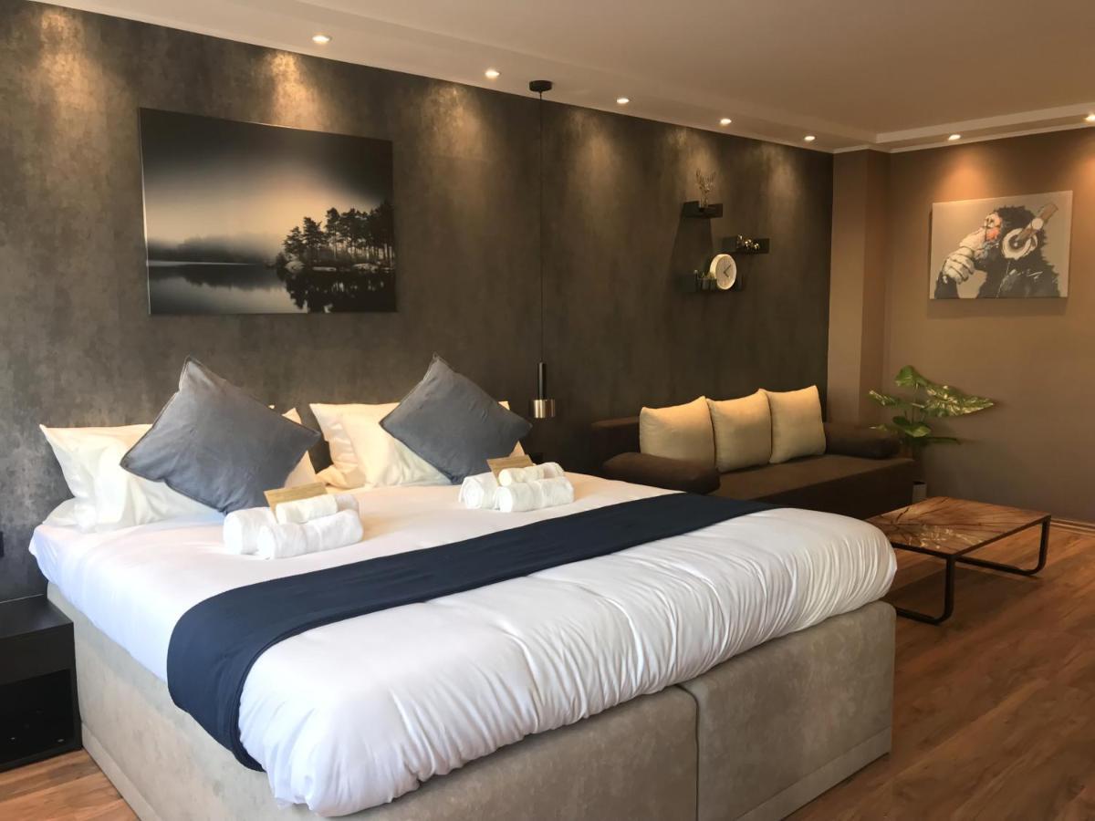 Mike'S Four Apartment ดุสเซลดอร์ฟ ภายนอก รูปภาพ
