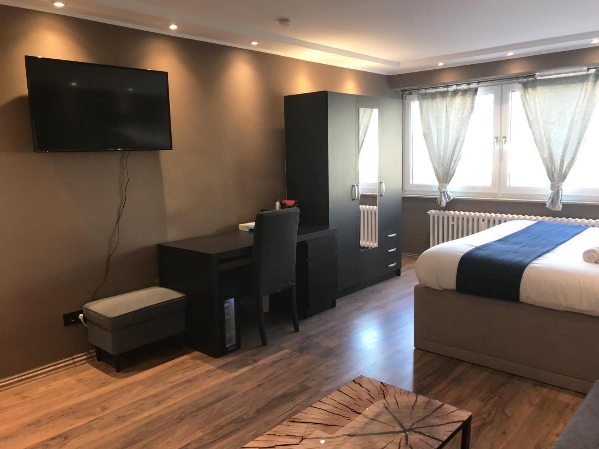 Mike'S Four Apartment ดุสเซลดอร์ฟ ภายนอก รูปภาพ